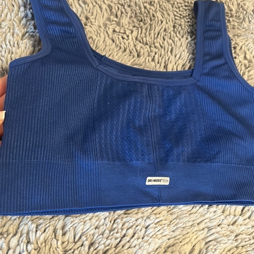 Two Piece Seamless Ribbed Work Out Set - Picture 9 of 9